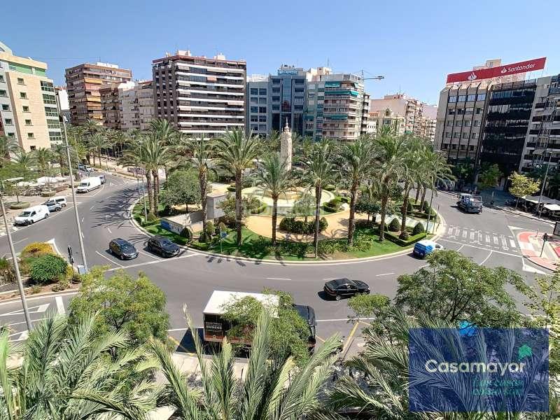 Foto ab2bae85-c802-4d2c-84a1-efabb1dd2d09. Appartamento con riscaldamento in Barrio del Centro Alicante