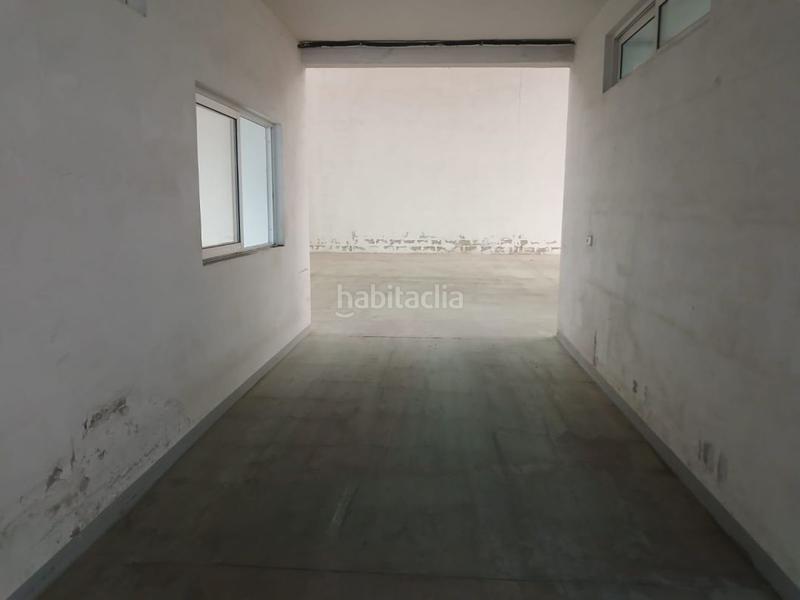 Foto 94b8805e-a850-4972-ae50-2f4d6dd0b95c. Location bâtiment à usage industriel dans Pla de la Vallonga Alicante