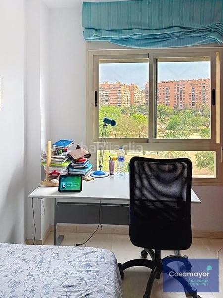Foto 2c3e2980-c694-47d8-baaa-fb1ea5edbdf6. Piso  en venta con urbanización y vistas despejadas en Alicante