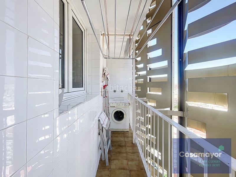 Foto 1c351e03-a01b-4de7-9064-18e2526147ea. Piso vivir en las alturas elegancia, luz y vistas inigualables en Alicante