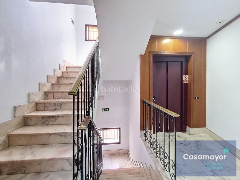 Foto 5e2b3a62-4289-400d-8460-9a24d09ddc67. Alquiler edificio  exclusivo en alquiler situado en el centro más tradicional de la ciudad. en Alicante