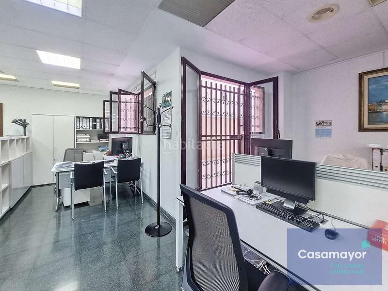Foto 6ad1a4a3-5182-45ac-bee1-37926cb176c1. Alquiler edificio  exclusivo en alquiler situado en el centro más tradicional de la ciudad. en Alicante