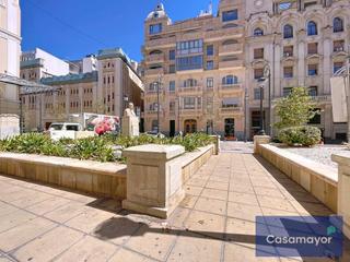 Flat in Avenida de la constitución 8. Vivienda a la venta frente al teatro principal