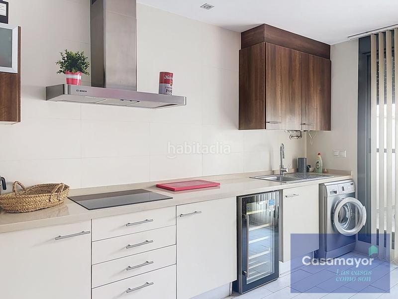 Foto ee175556-6df8-4d0a-a5e7-0717339b2f3d. Maison avec chauffage parking piscine dans Centro Mutxamel