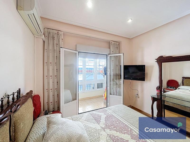 Foto 60c02fbc-0a3c-49c0-9c90-a196d5351fbc. Location appartement dans Ensanche-Diputación Alicante