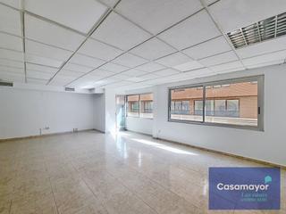 Lloguer Oficina  Calle general lacy. Oficina comercial en alquiler junto a la avenida de maisonnave
