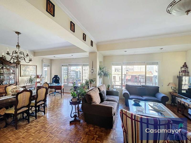 Foto 4c423ae4-93b4-443f-843c-2b374dfdcc72. Pis a Ensanche-Diputación Alicante