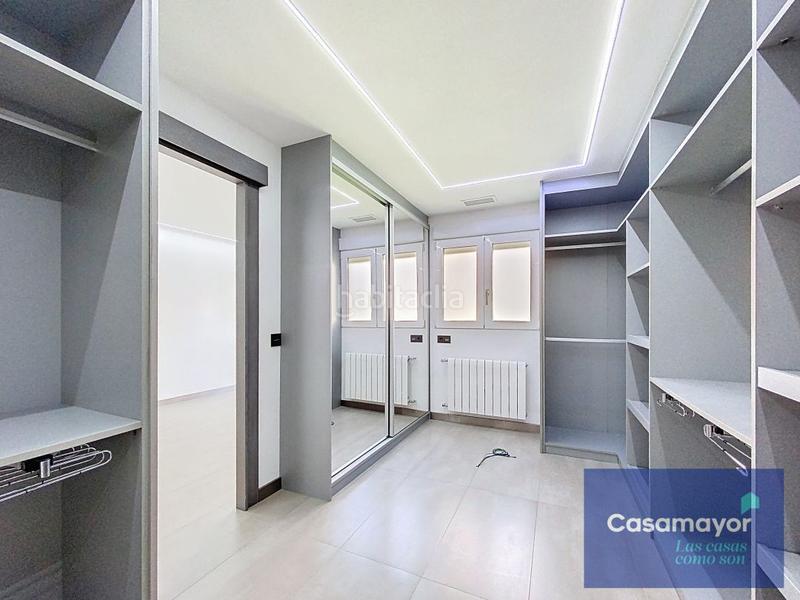 Foto 20fcd741-24b6-4e5d-9ec0-c1909824f4b2. Casa con riscaldamento parcheggio piscina in Babel Alicante