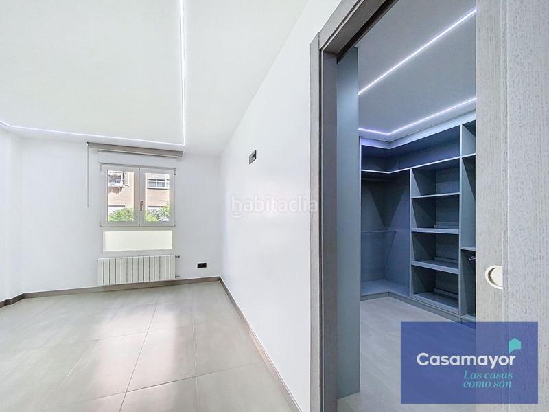 Foto 59d96a0a-20d7-4447-953a-524885b0eb2a. Casa con riscaldamento parcheggio piscina in Babel Alicante