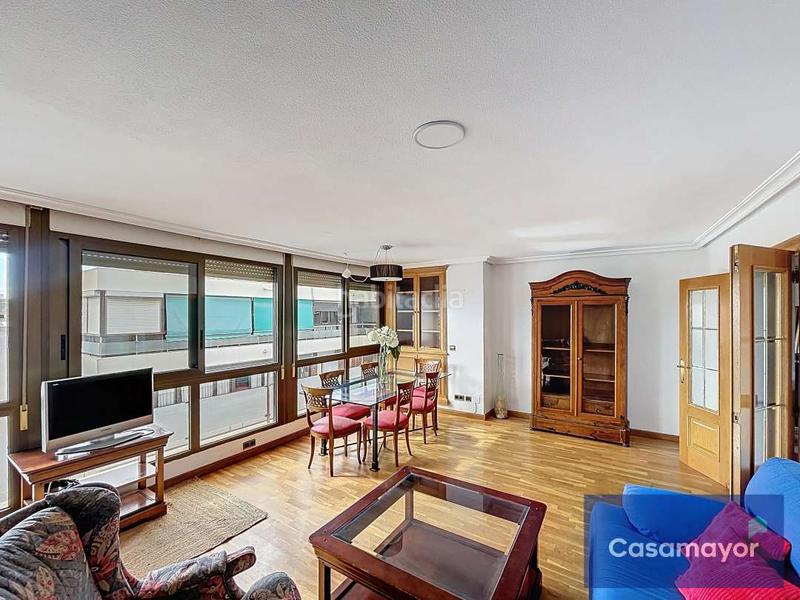 Foto 94fa46b7-3b10-4493-a4f3-9e57376c2c5a. Location appartement dans Mercado Alicante