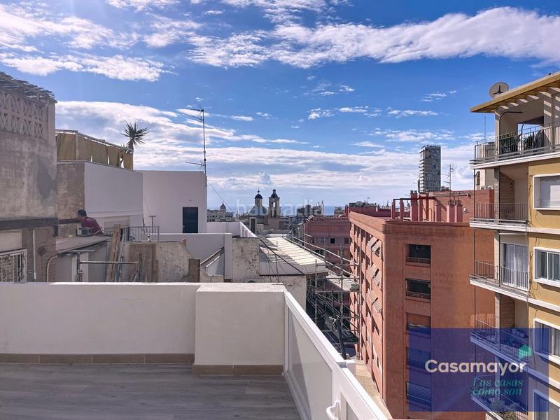 Foto 9397f07b-ed8c-4e4f-be30-c2c874c34911. Dachwohnung mit heizung in Barrio del Centro Alicante