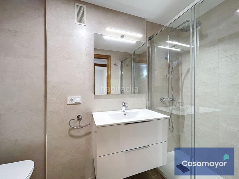 Foto 327295f1-8af7-45e7-a55f-88a8d2392717. Alquiler piso vivienda en alquiler en calle general odonnell en Alicante