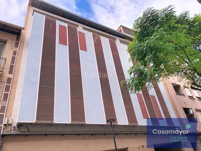 Foto d3e00cdd-351a-45d9-97e4-42bd5404a84f. Aparcament cotxe a Mercado Alicante