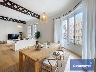 Appartement  Carrer bailen. Espectacular piso en venta, con techos altos y ubicación privile