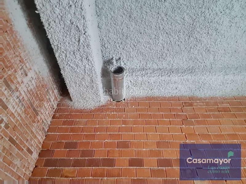 Foto 8755d13b-8cb4-43e4-9b9e-b304c03c46d5. Alquiler local comercial  en alquiler situado en la avda. catedrático soler en Alicante