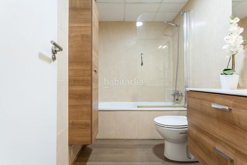 Foto a0c65d4f-258b-4052-9d0d-63aa7e0966e6. Pis a calle doctor jiménez díaz 1 a Centro San Juan de Alicante