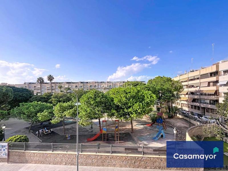 Foto d4220882-f8b4-4f50-afd9-89a531ae82ea. Pis a calle doctor jiménez díaz 1 a Centro San Juan de Alicante