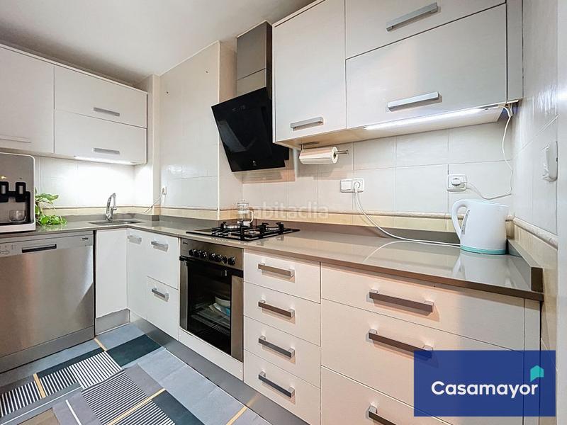 Foto d8365682-b9fd-4a2a-9e04-64ef8acd17b3. Pis a calle doctor jiménez díaz 1 a Centro San Juan de Alicante