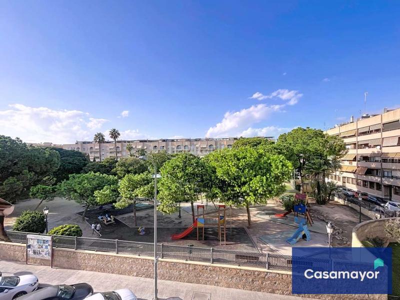 Foto eaa032c2-7654-47a8-9317-2940741448ca. Pis a calle doctor jiménez díaz 1 a Centro San Juan de Alicante