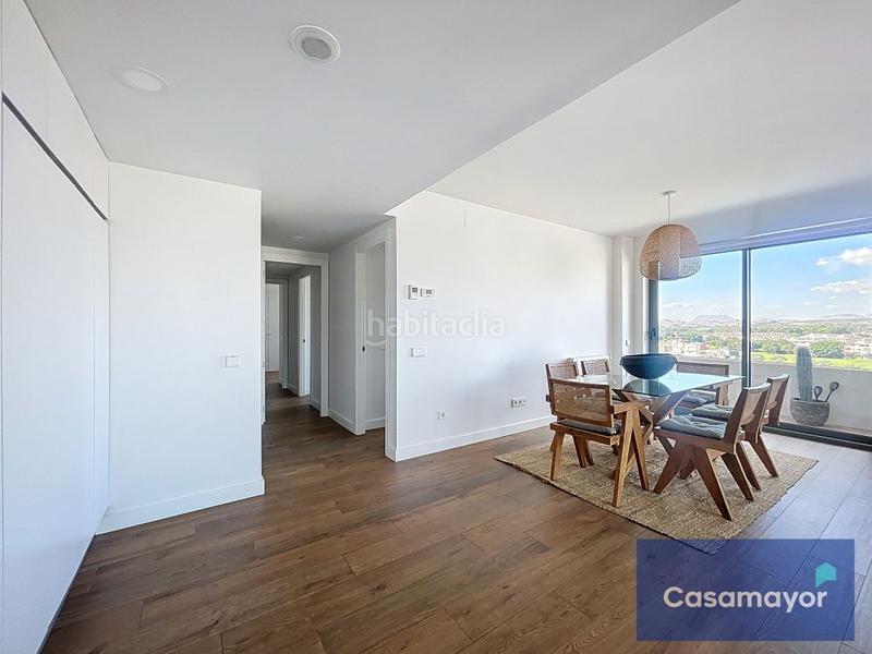 Foto 08a694c0-9942-4a13-864d-5e8c38934da8. Etagenwohnung mit heizung parking pool in PAU 5 Alicante