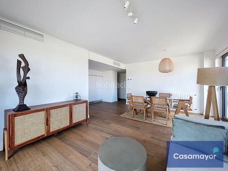 Foto e3fc7f02-dbc3-4d7d-b48b-976d65af49a8. Etagenwohnung mit heizung parking pool in PAU 5 Alicante