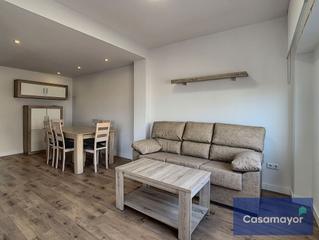 Lloguer Pis  Carrer italia. Vivienda en alquiler en zona autobuses, reformada