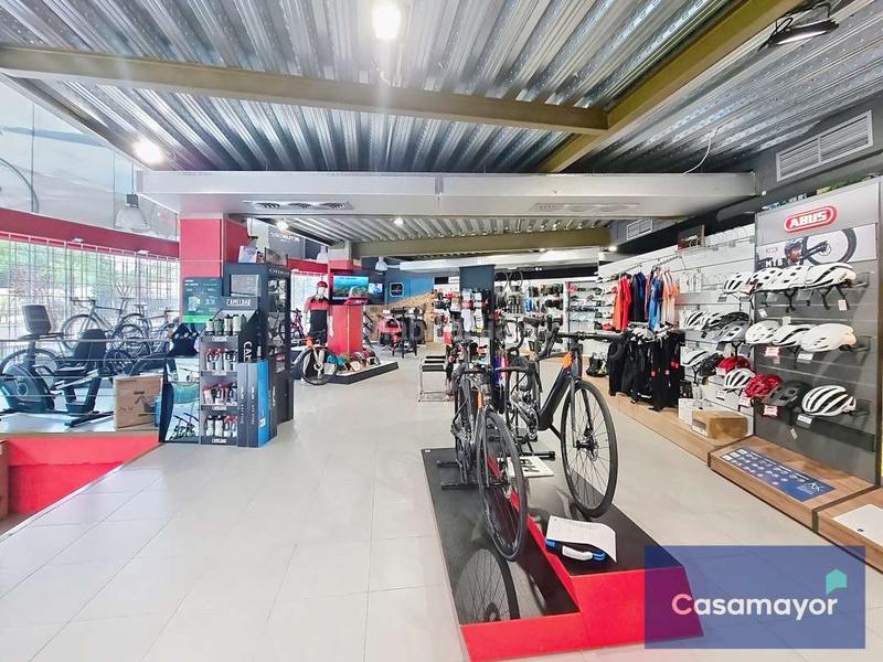 Foto b7155e32-54e4-433d-add4-2c8789405b4a. Business premise in Paus - Polígono San Blas Alicante