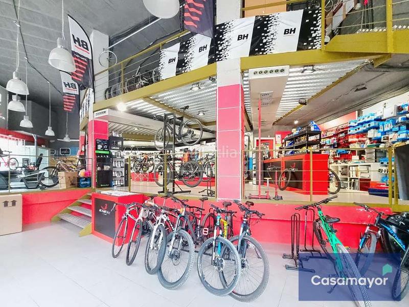 Foto c6f492c0-f56f-4a68-9676-b7991429e711. Business premise in Paus - Polígono San Blas Alicante