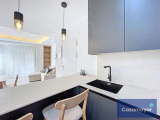 Location Appartement  Carrer calderón de la barca. Estupenda vivienda en alquiler de diseño