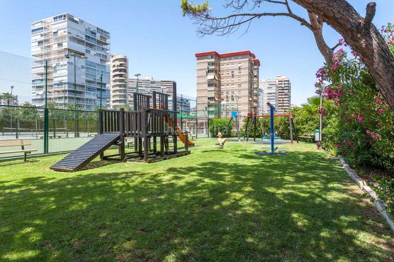 Foto 1358704e-8b53-4984-80cf-e5671909efd3. Affitto appartamento con riscaldamento parcheggio piscina in Alicante