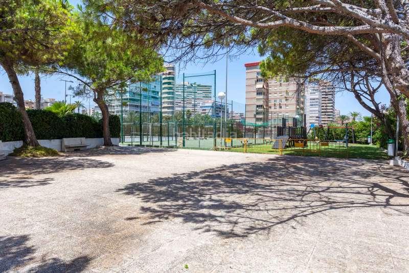 Foto 2912dc28-7d4f-42be-aab3-15a3596eaf77. Rent flat with heating parking pool in Playa de San Juan Alicante