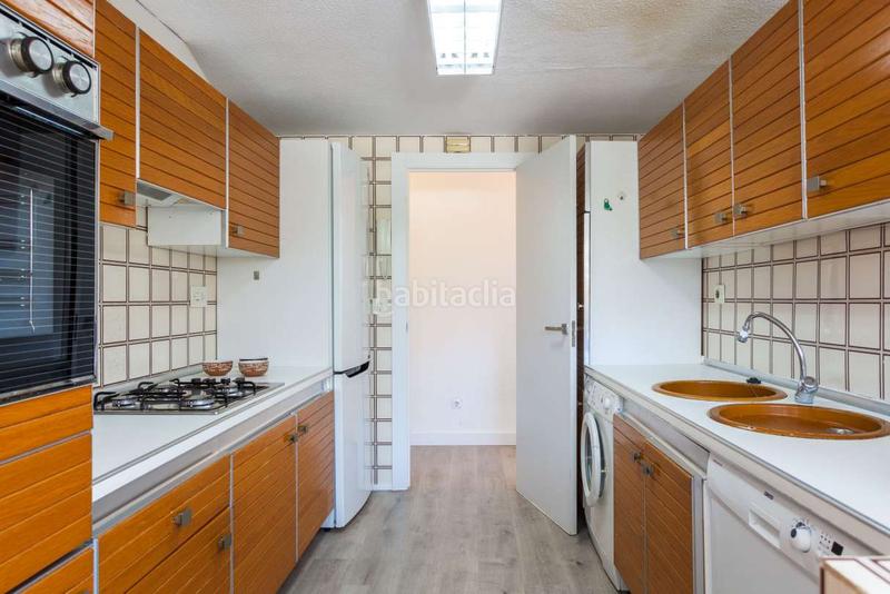 Foto 7c30f887-e138-4aa8-b103-2c2ea7966dc7. Rent flat with heating parking pool in Playa de San Juan Alicante