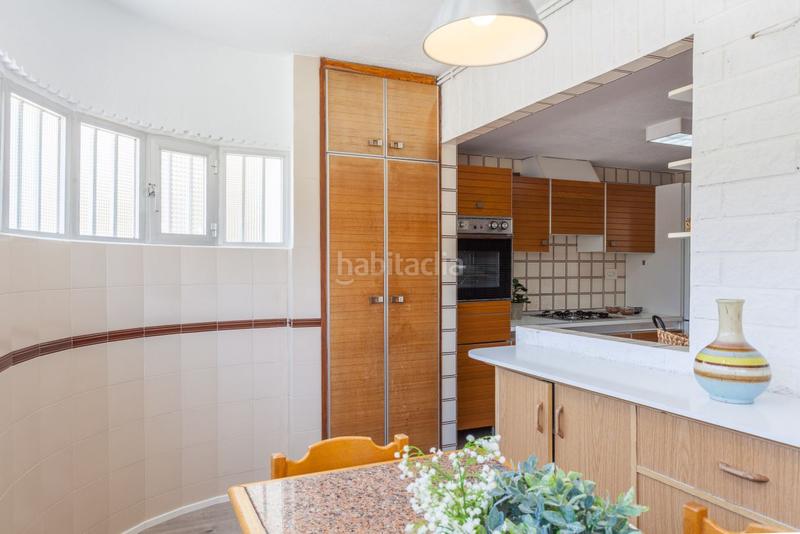 Foto d53516ab-ade8-4196-91c2-171ce939a314. Rent flat with heating parking pool in Playa de San Juan Alicante