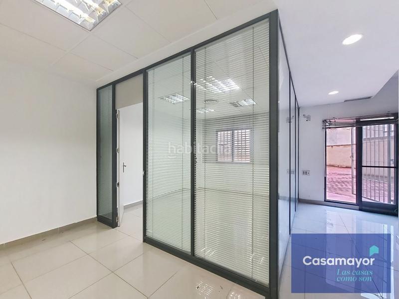 Foto 4b13ae91-d8fc-4247-b795-91ceeb74ccf5. Affitto locale commerciale in Altozano - Conde Lumiares Alicante