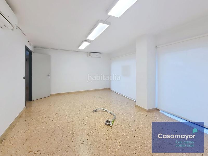 Foto ba7bcb43-98db-482c-866d-d8a27b1049ca. Lloguer local comercial a Altozano - Conde Lumiares Alicante