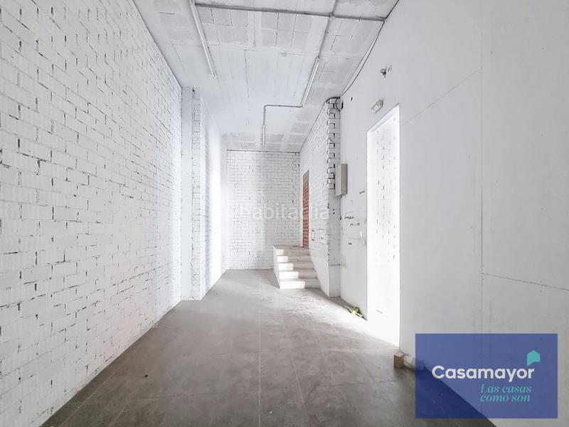 Foto a2541900-5be1-41ab-a4ca-bd5f8eec1c07. Rent business premise in Torrellano Elche / Elx