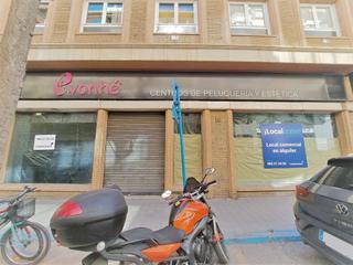 Location Local commercial  Carrer arquitecto morell. Local comercial en alquiler en el centro más comercial de alican