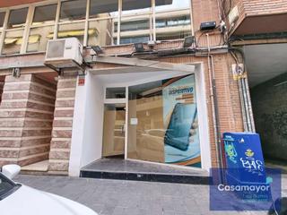 Location Local commercial  Calle pintor cabrera. Local comercial en alquiler situado en c pintor cabrera