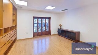 Miete Büro  Avenida alfonso el sabio. Excelente oficina comercialen alquiler en el centro tradicional