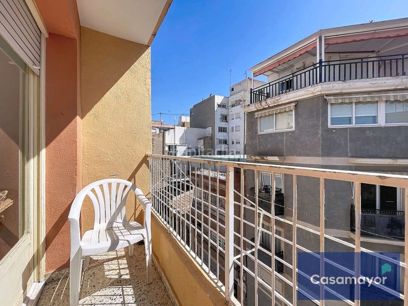 Foto c73a1988-9968-4de3-85f6-b4bd9a1f909a. Pis a calle elda 13 a Carolinas Bajas Alicante