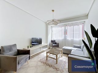 Lloguer Pis a Carrer cronista viravens 25. Vivienda de 3 dormitorios totalmente reformada al lado de plaza