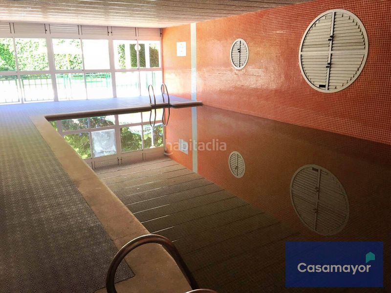 Foto c2c8fb7f-95a0-4cfb-9977-67d0fae472fe. Pis amb calefacció aparcament piscina a Alicante golf Alicante