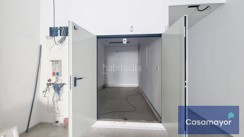 Foto b8f1779a-5f96-4149-bf8b-b90b43c832aa. Affitto edificio in Divina Pastora Alicante