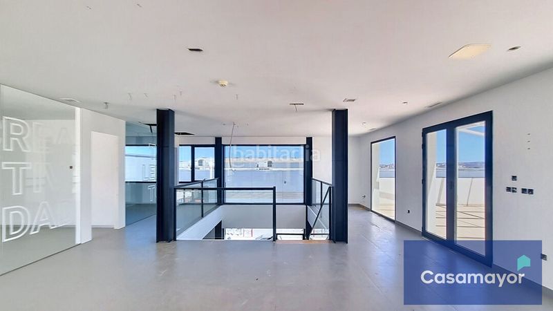 Foto eb840084-c177-47fe-9811-99c3154364e4. Affitto edificio in Divina Pastora Alicante