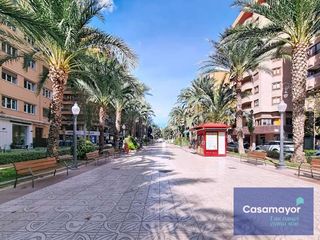 Local Comercial a Ensanche-Diputación