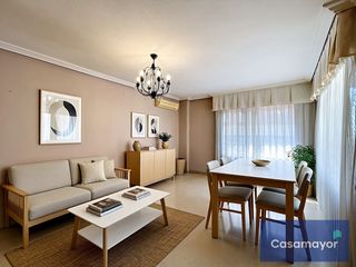 Pis  Carrer ab el hamet. Vivienda a la venta  en centro ensanche