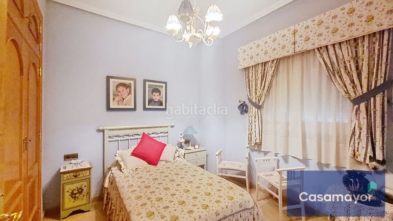 Foto 48b30c38-6579-4c52-b398-dab2b420e94e. Edificio in Santo Domingo Alicante