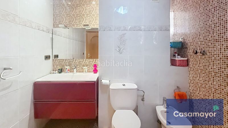Foto 7aa3db5a-9aab-4849-9bd3-748939a4e785. Edificio in Santo Domingo Alicante
