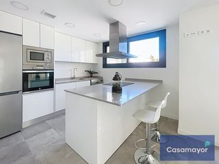 Lloguer Pis  Carrer arquebisbe loaces. Espectacular vivienda de 3 dormitorios en el centro de alicante
