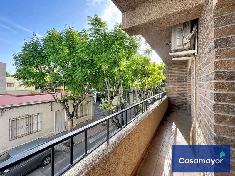 Foto 9c9cbb7d-ca9d-46f3-a068-52cd57ab6f20. Chalet in calle pío xii 19 in Centro Mutxamel